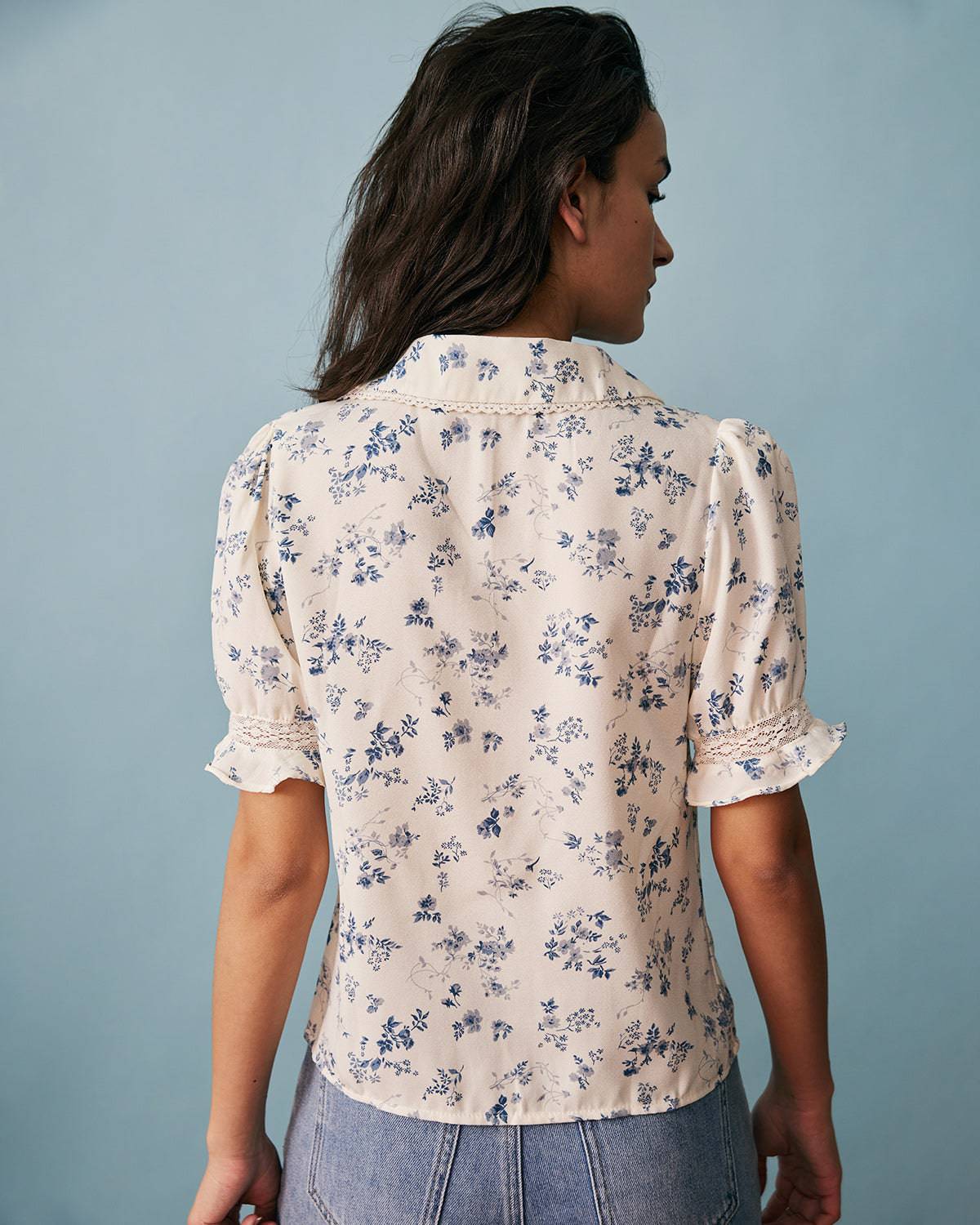 The Lace Spliced Pleated Floral Shirt Discounts