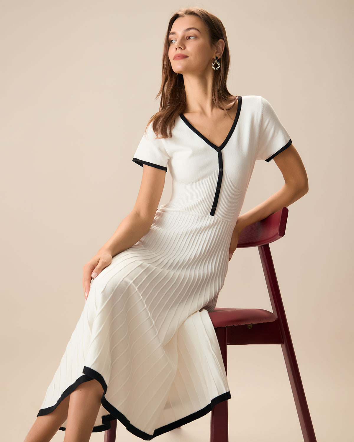 Women's White Contrasting Sweater Midi Dress