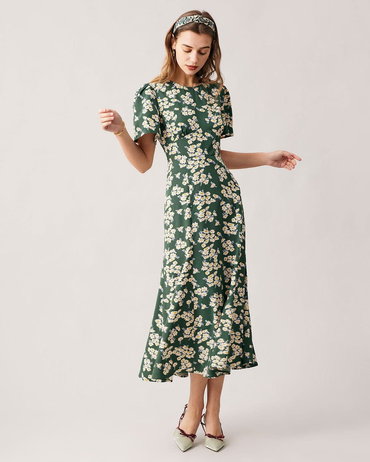 The Green Round Neck Short Sleeve Floral Midi Dress Shop For Sale