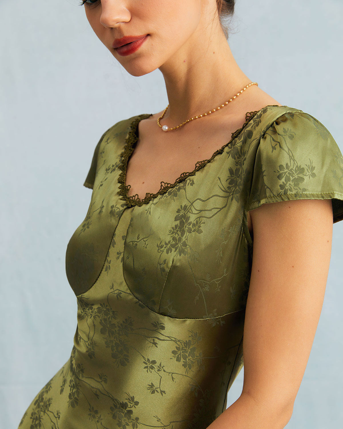 The Green Jacquard Cap Sleeve Satin Midi Dress Cheap Sale Newest