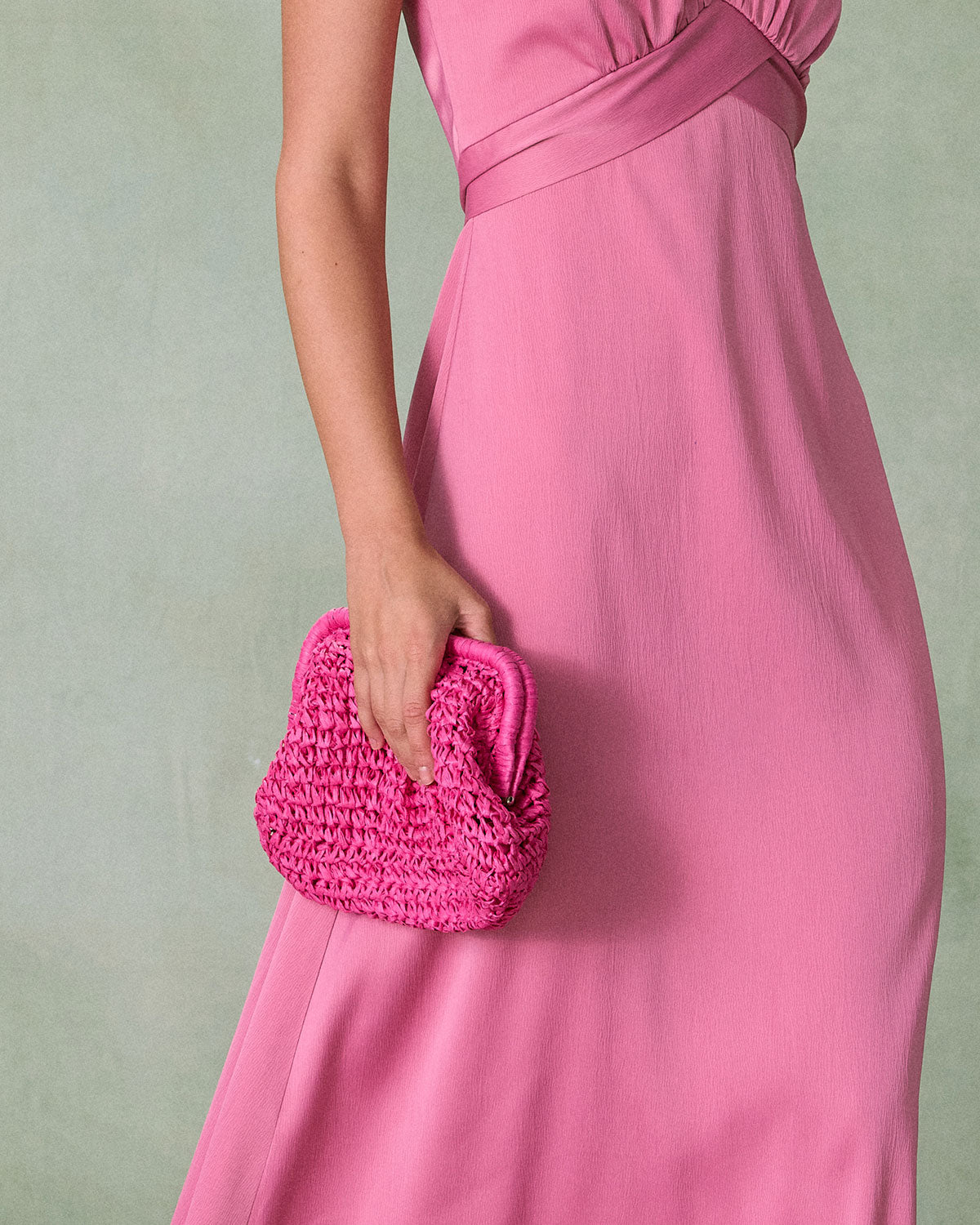 The Straw Clutch Bag For Sale 2025