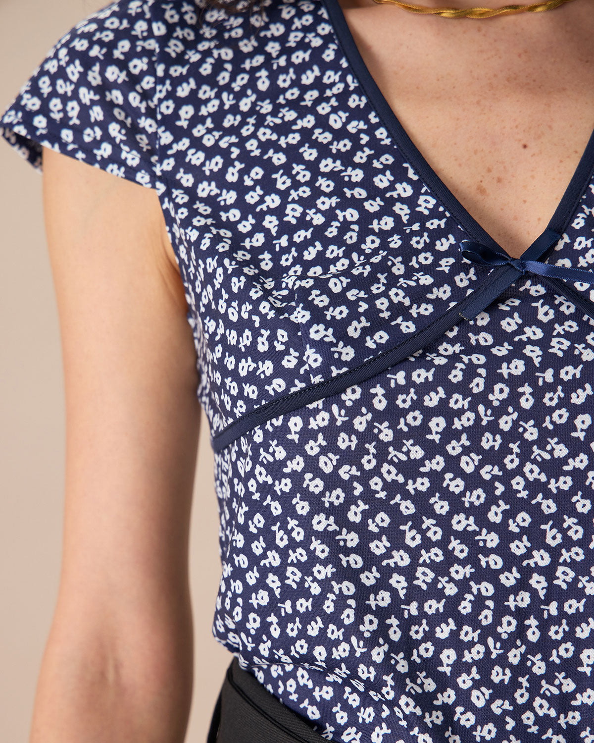 The Navy V Neck Floral Bowknot Tee Shop Offer