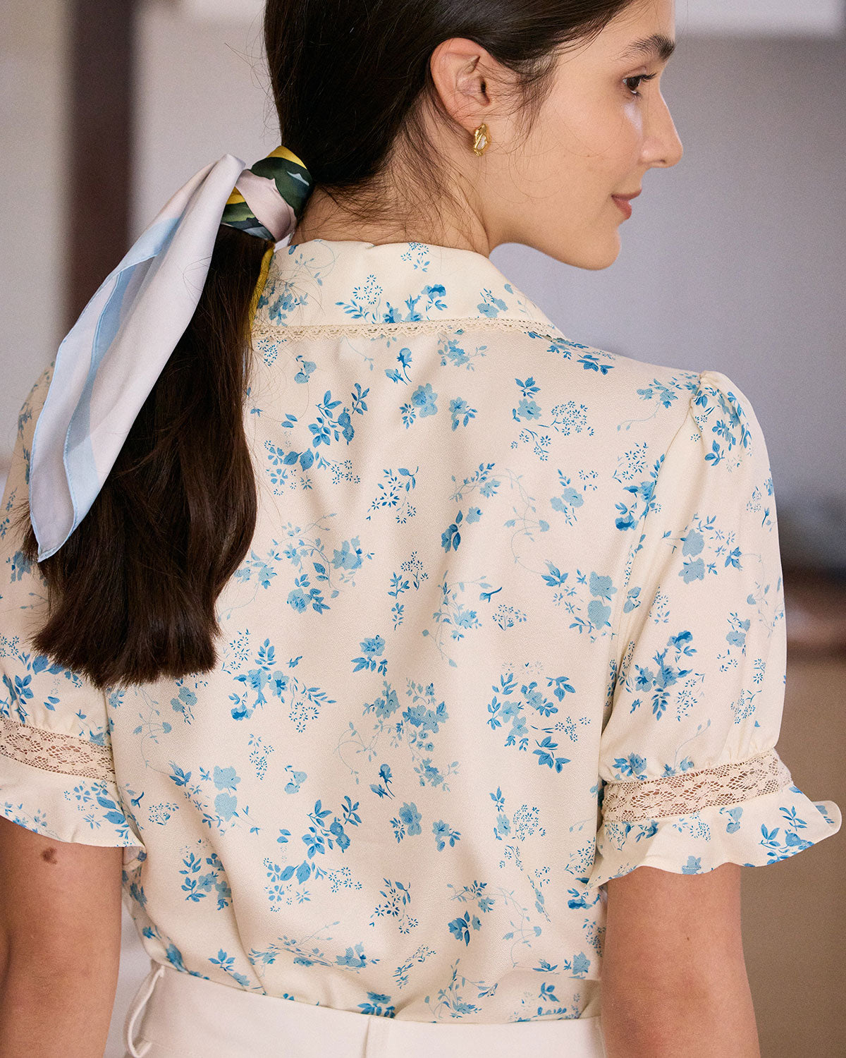 The Lace Spliced Pleated Floral Shirt Discounts