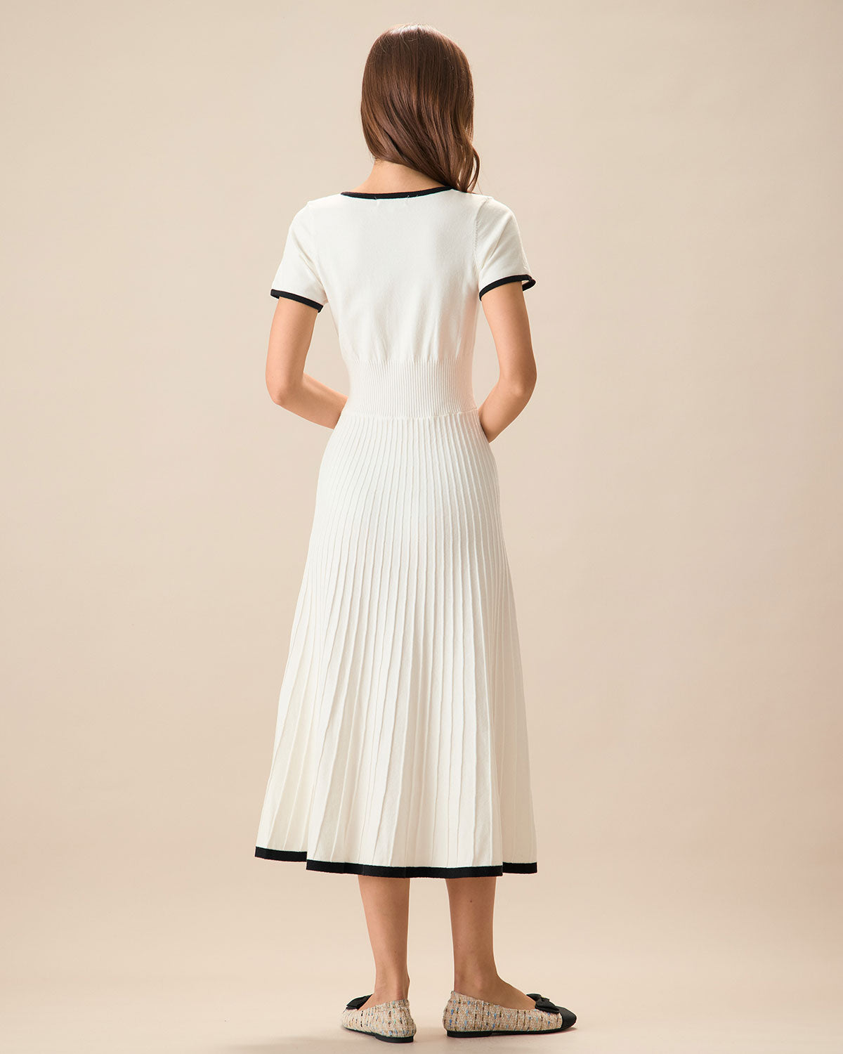 Women's White Contrasting Sweater Midi Dress