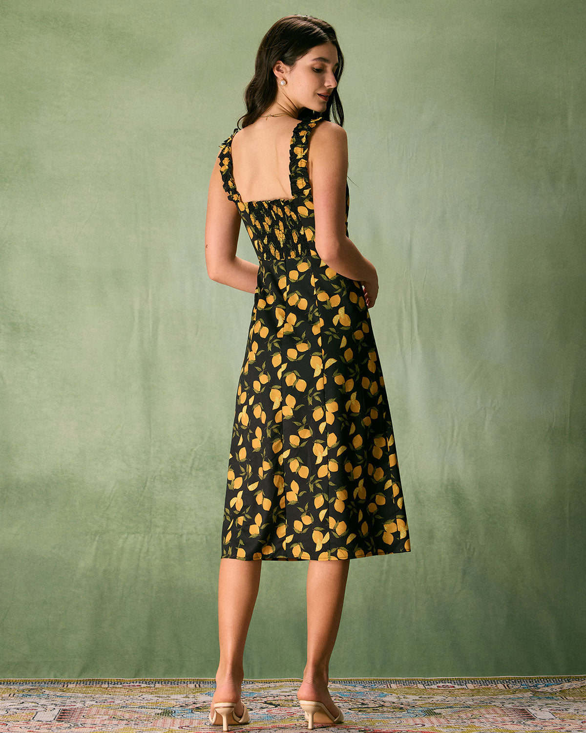 The Black Sweetheart Neck Lemon Midi Dress Clearance Newest