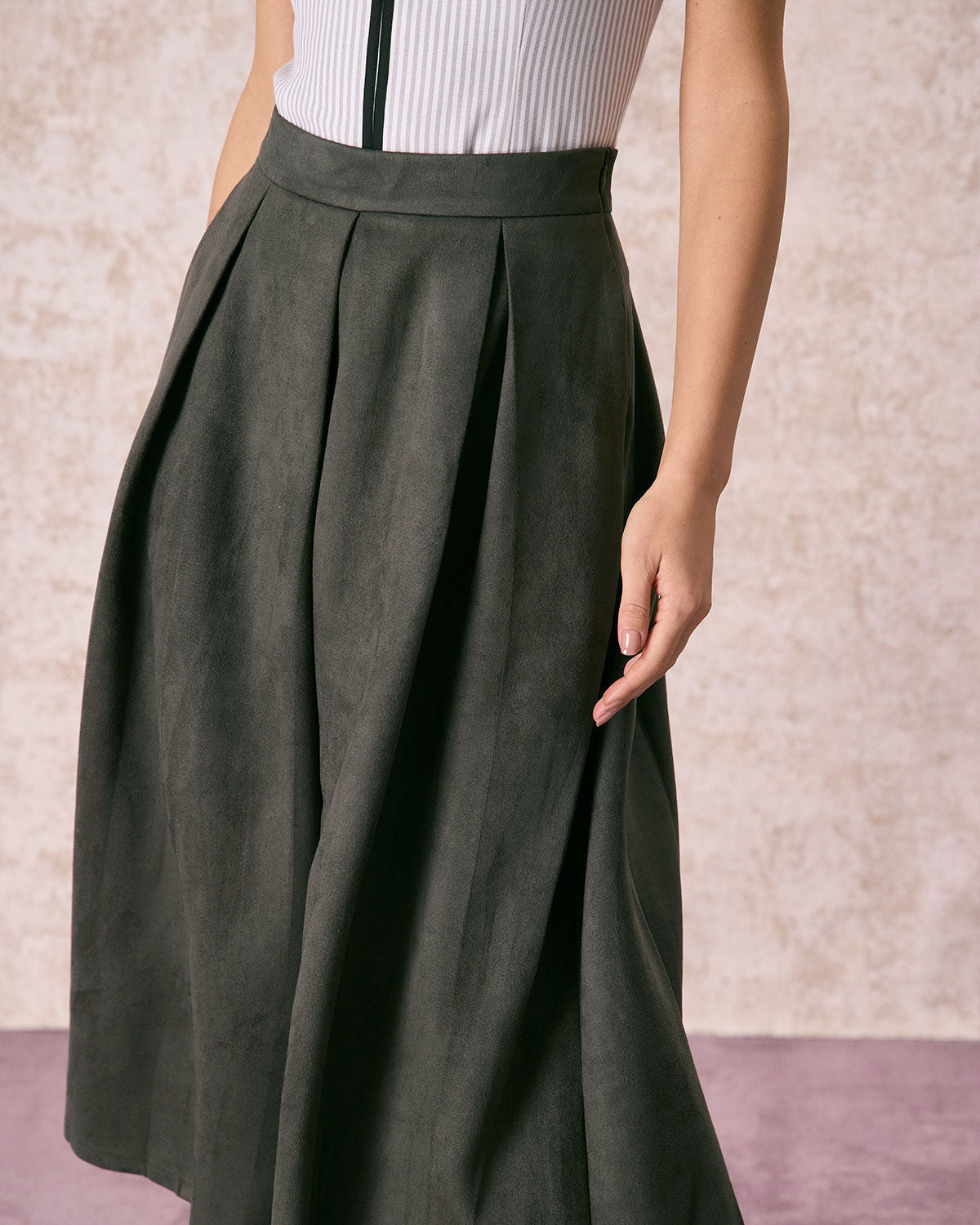 The Green High Waisted A Line Pleated Midi Skirt Free Shipping Deals