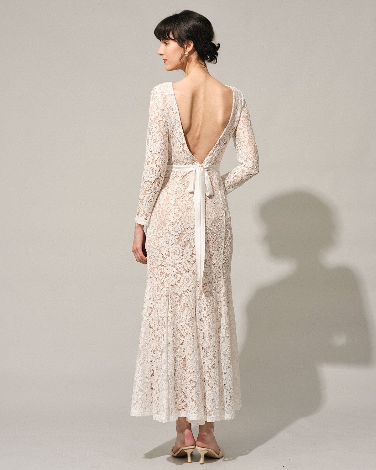 The White Lace Long Sleeve Backless Maxi Dress Free Shipping Wholesale Pice