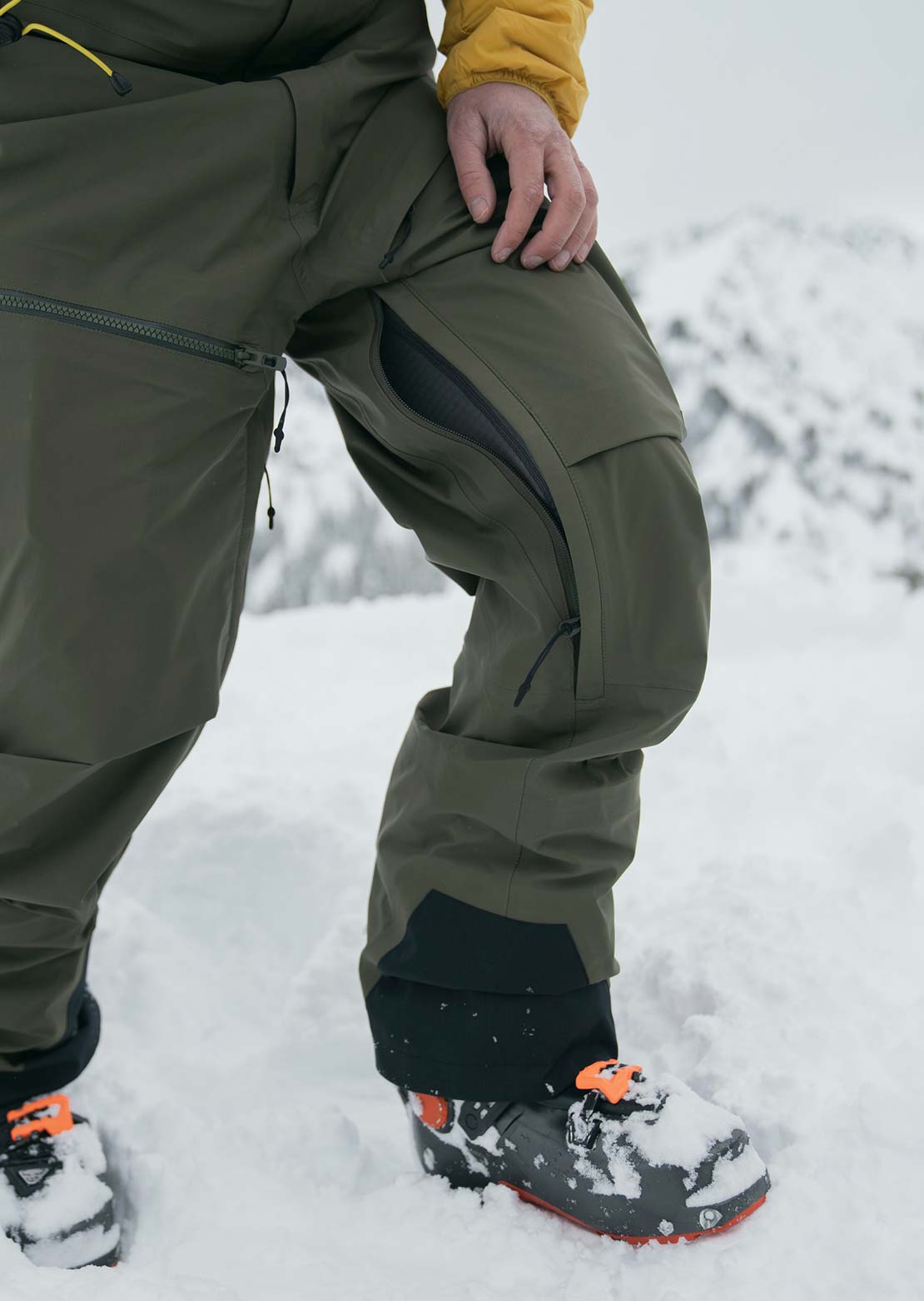 Armada Men's Coveted 3L Gore-Tex Bib pants