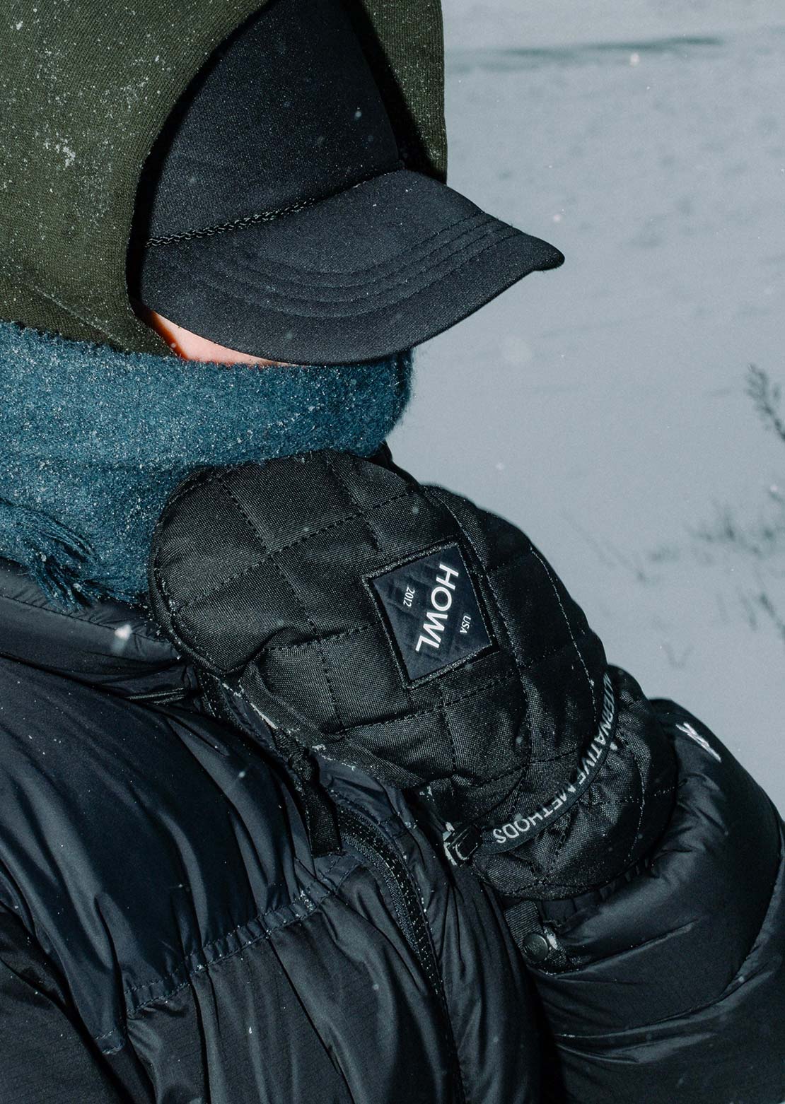 HOWL Unisex Jed Mitts Affordable Online