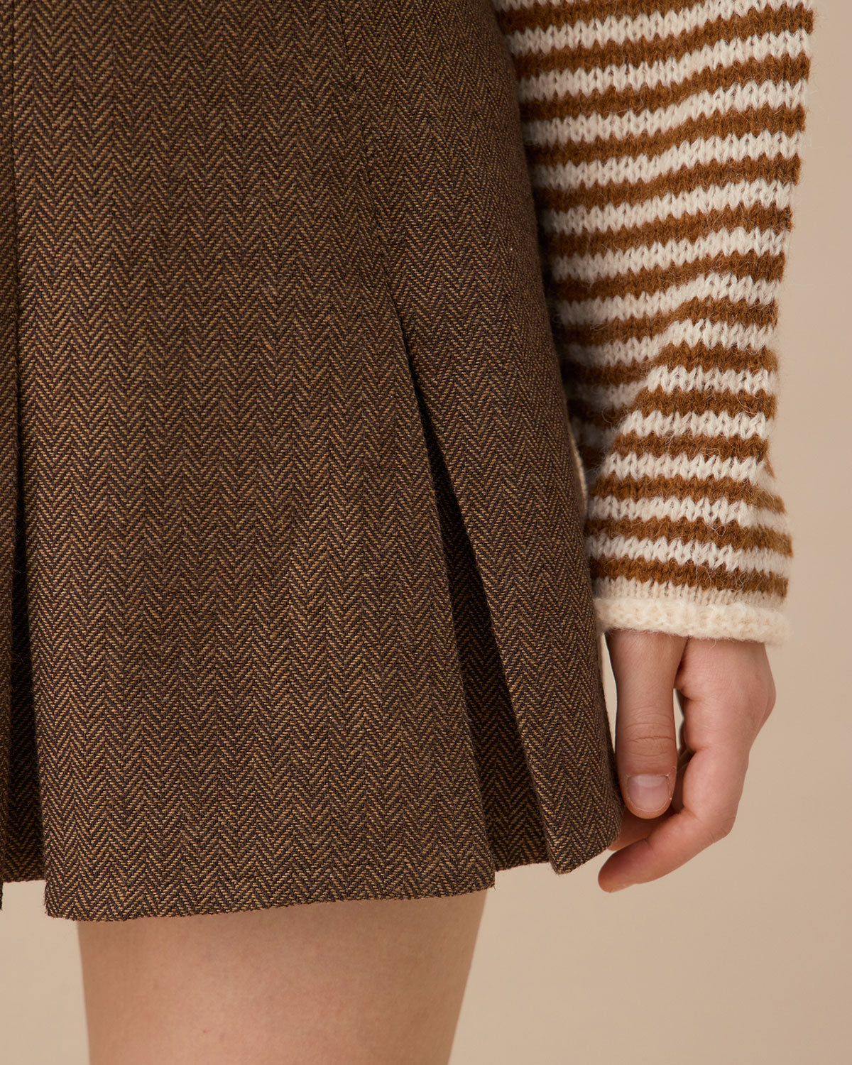 Brown Striped Pleated Mini Skirt Outlet Locations Sale Online