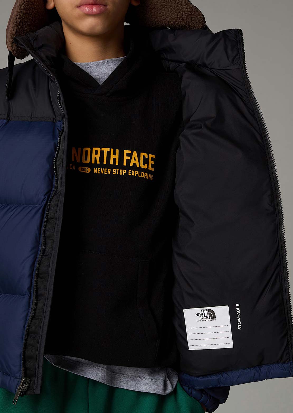 The North Face Junior 1996 Retro Nuptse Jacket Free Shipping Very Cheap