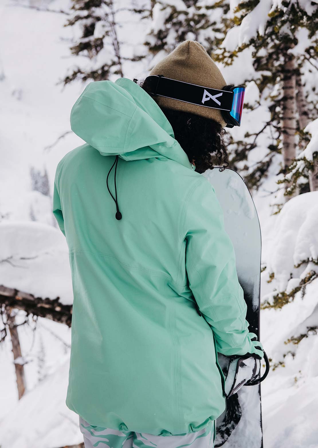 Burton Women's AK GORE-TEX Upshift 2L Jacket