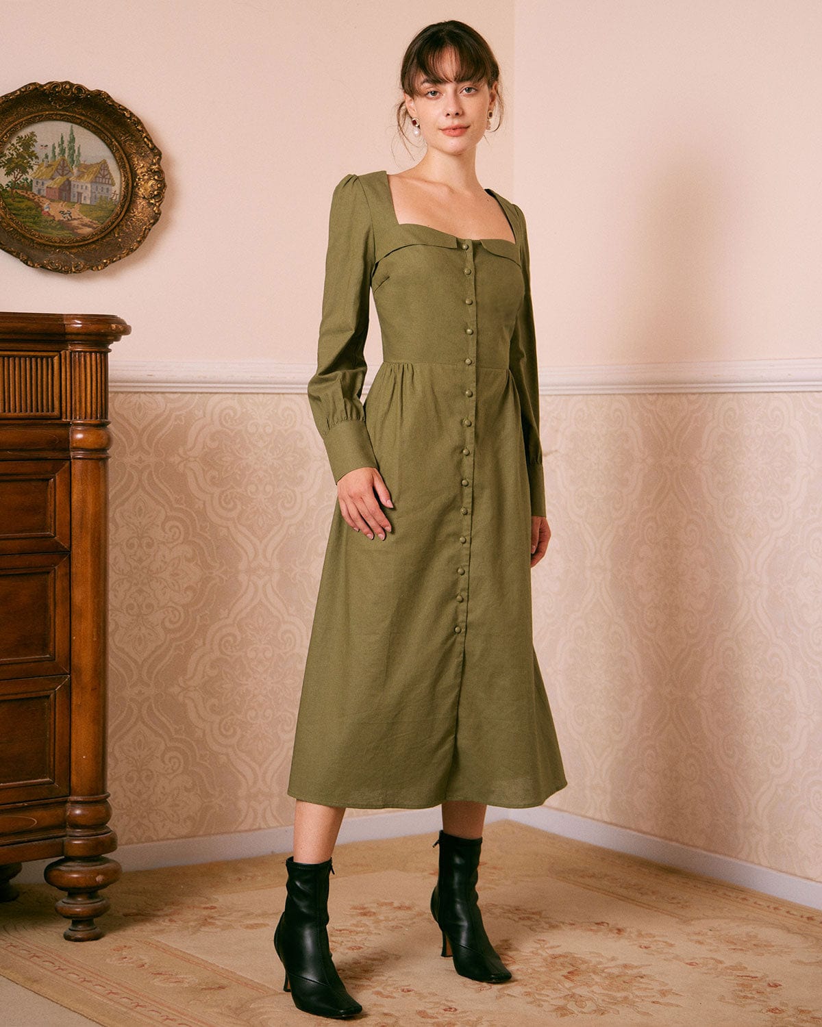 The Green Sweetheart Neck Button Midi Dress Cheap Sale Shop For