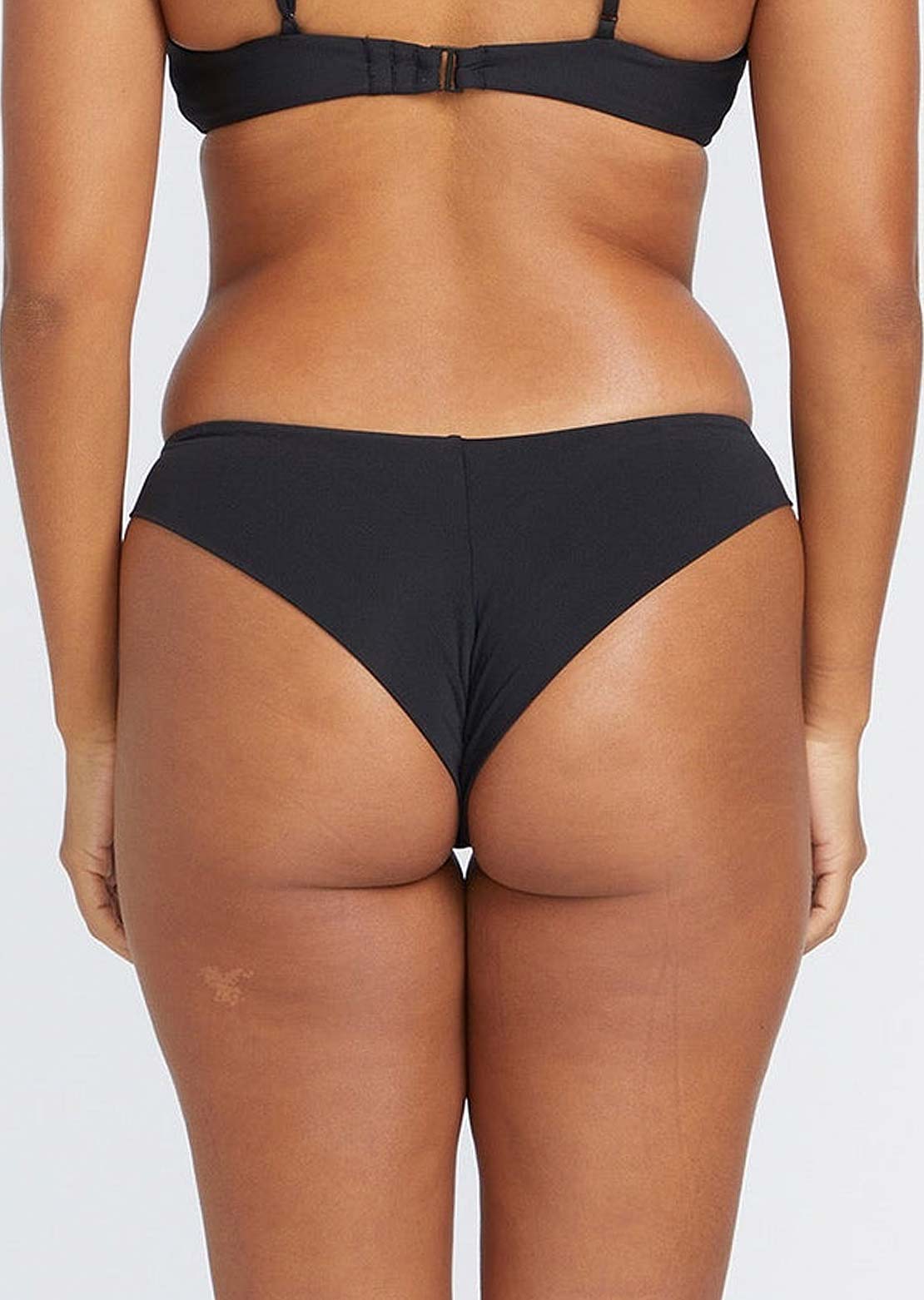 Volcom Women's Simply Seamless Cheekini Bikini Bottom